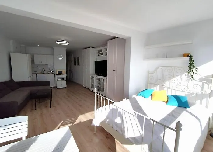 Estudio Con Increibles Vistas. Марбелья
